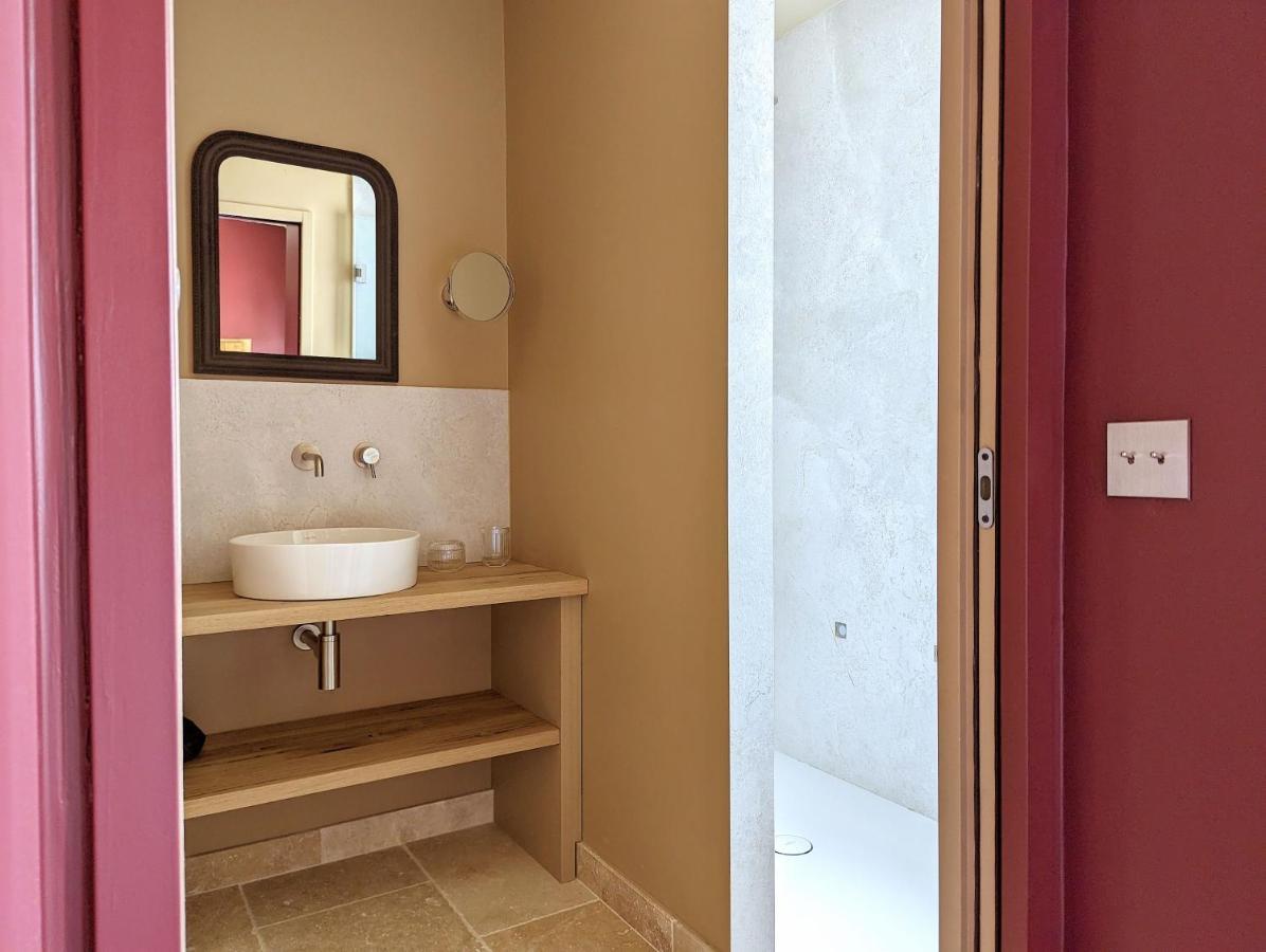 Val Trebbia Hotel Feucherolles Kültér fotó